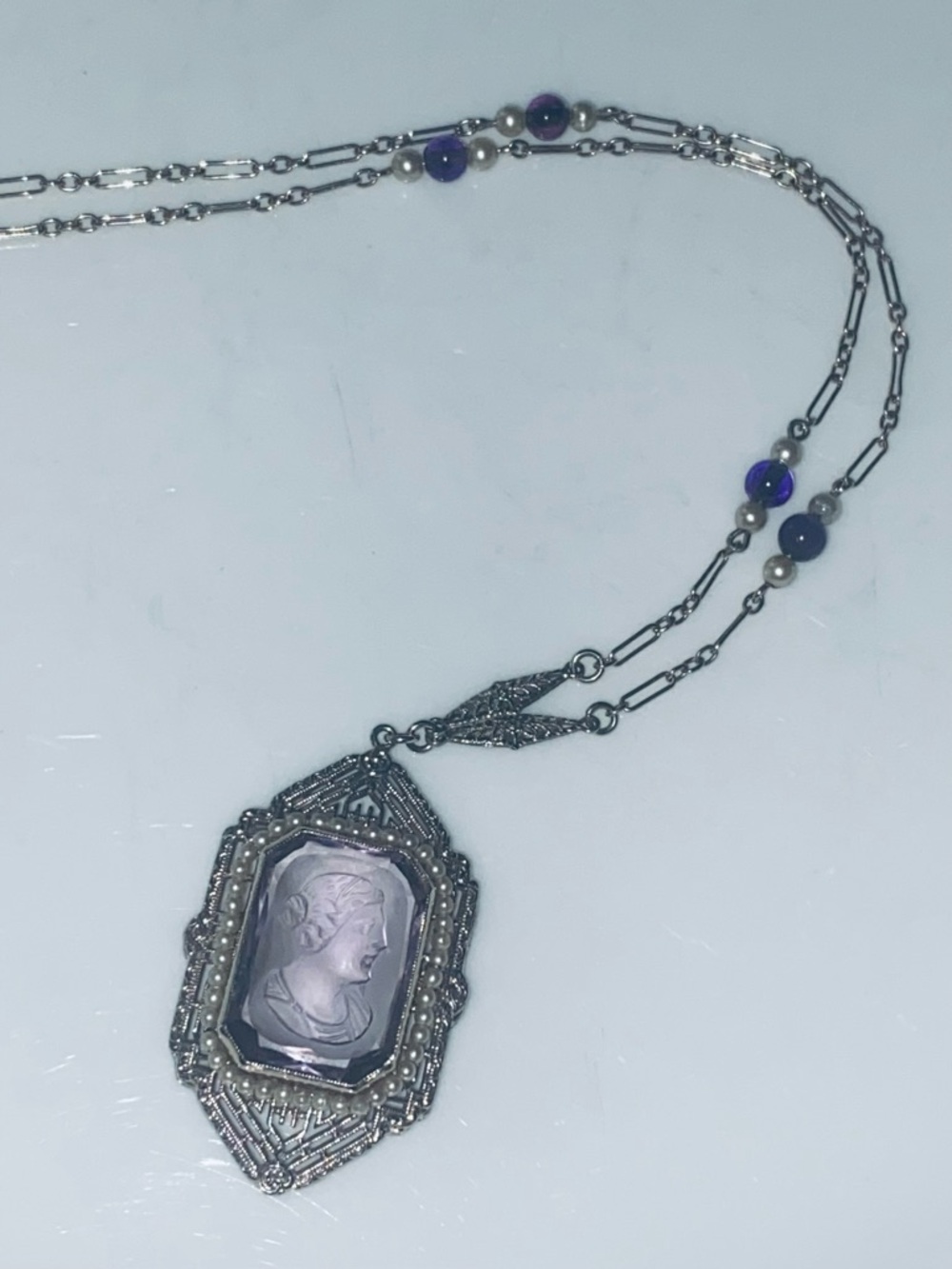 Antique Art Deco 18K White Gold Filigree Intaglio Carved Amethyst Necklace